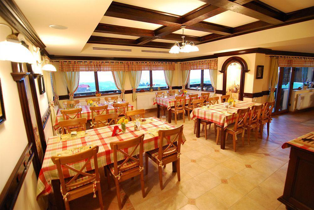Nobillis - Carpathian Residence Pestera  Exterior photo